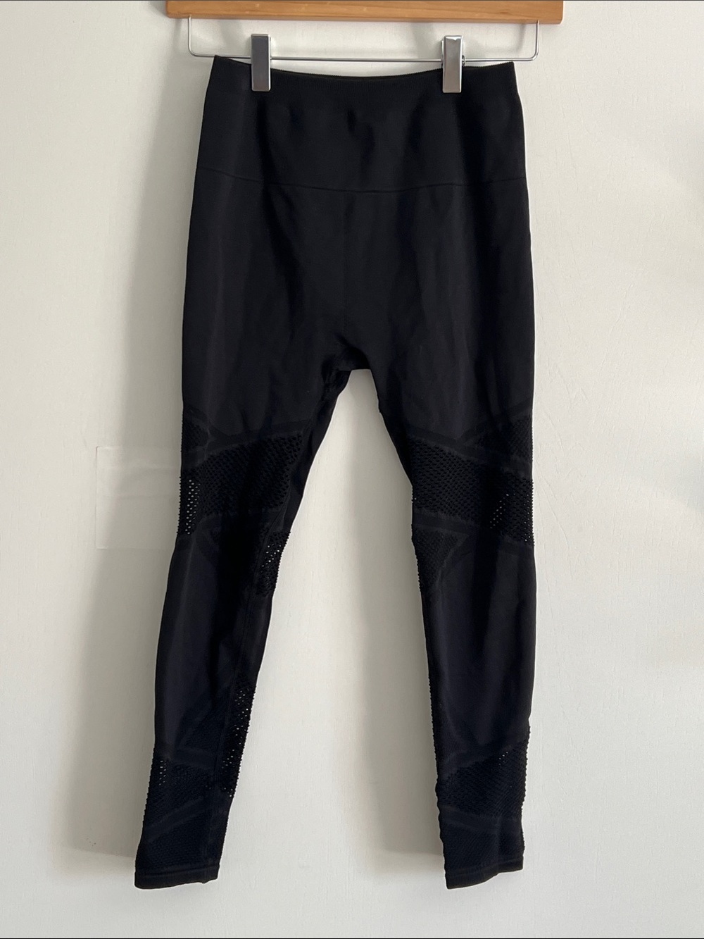 Womens Fabletics leggings size XL